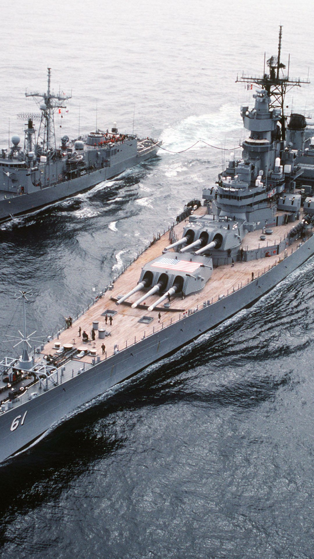 USS Iowa (BB-61) - Desktop Wallpapers, Phone Wallpaper, PFP, Gifs, and More!