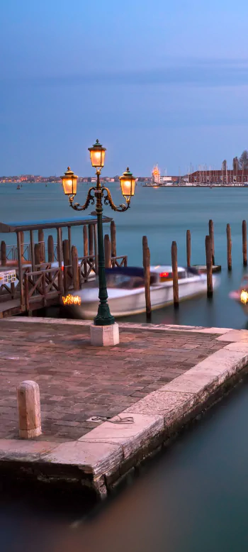 Venice Canal Photos, Download The BEST Free Venice Canal Stock Photos & HD  Images