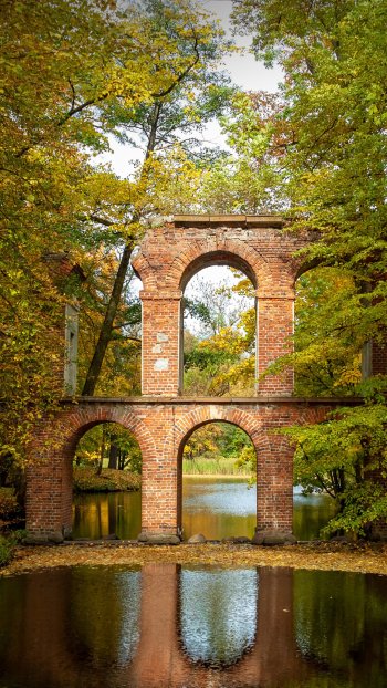  Roman-inspired aqueduct, Arkadia Park, Poland