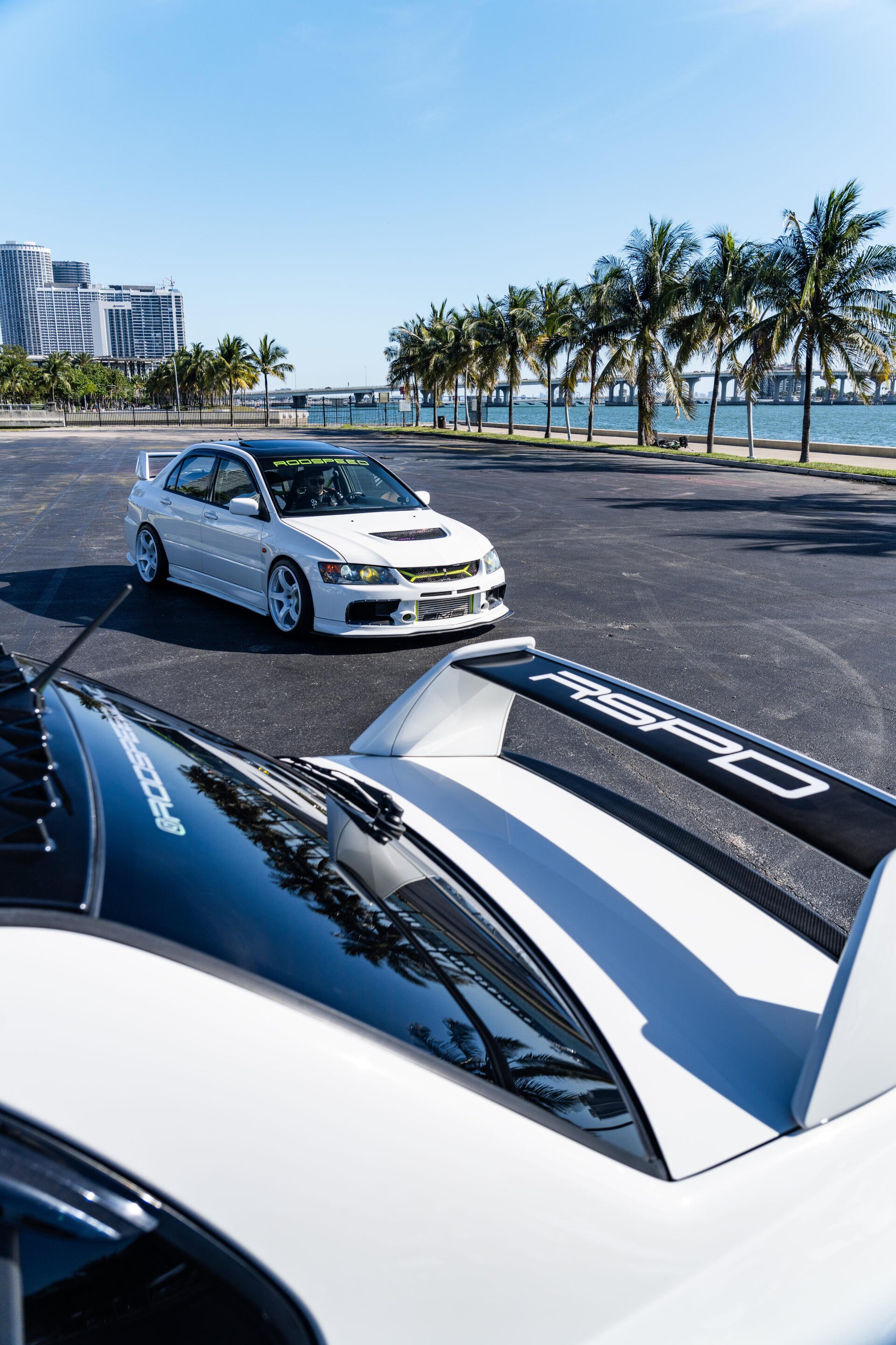 Download Car Mitsubishi Lancer Evolution IX Phone Wallpaper