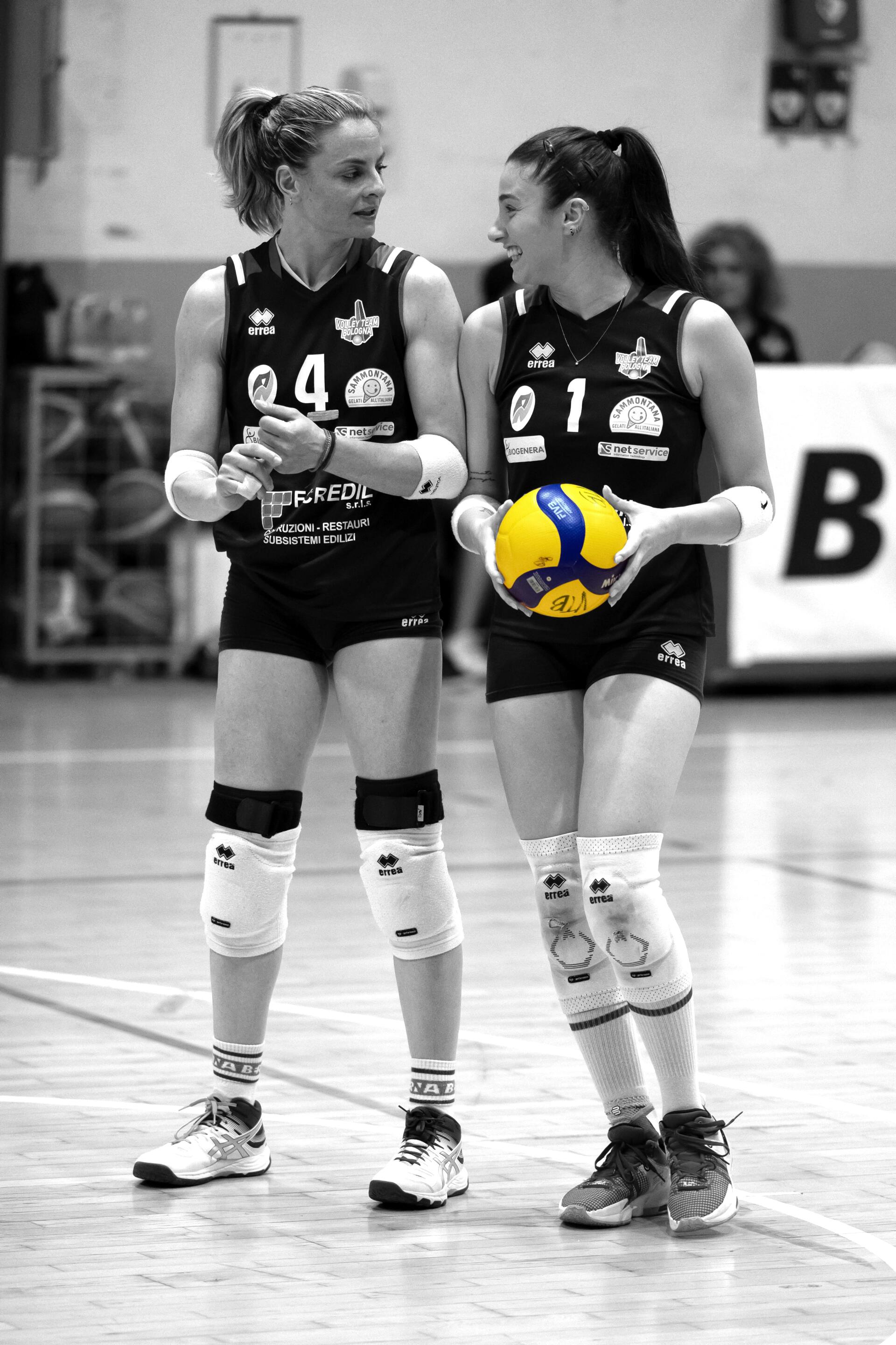 Download Sports Volleyball Phone Wallpaper