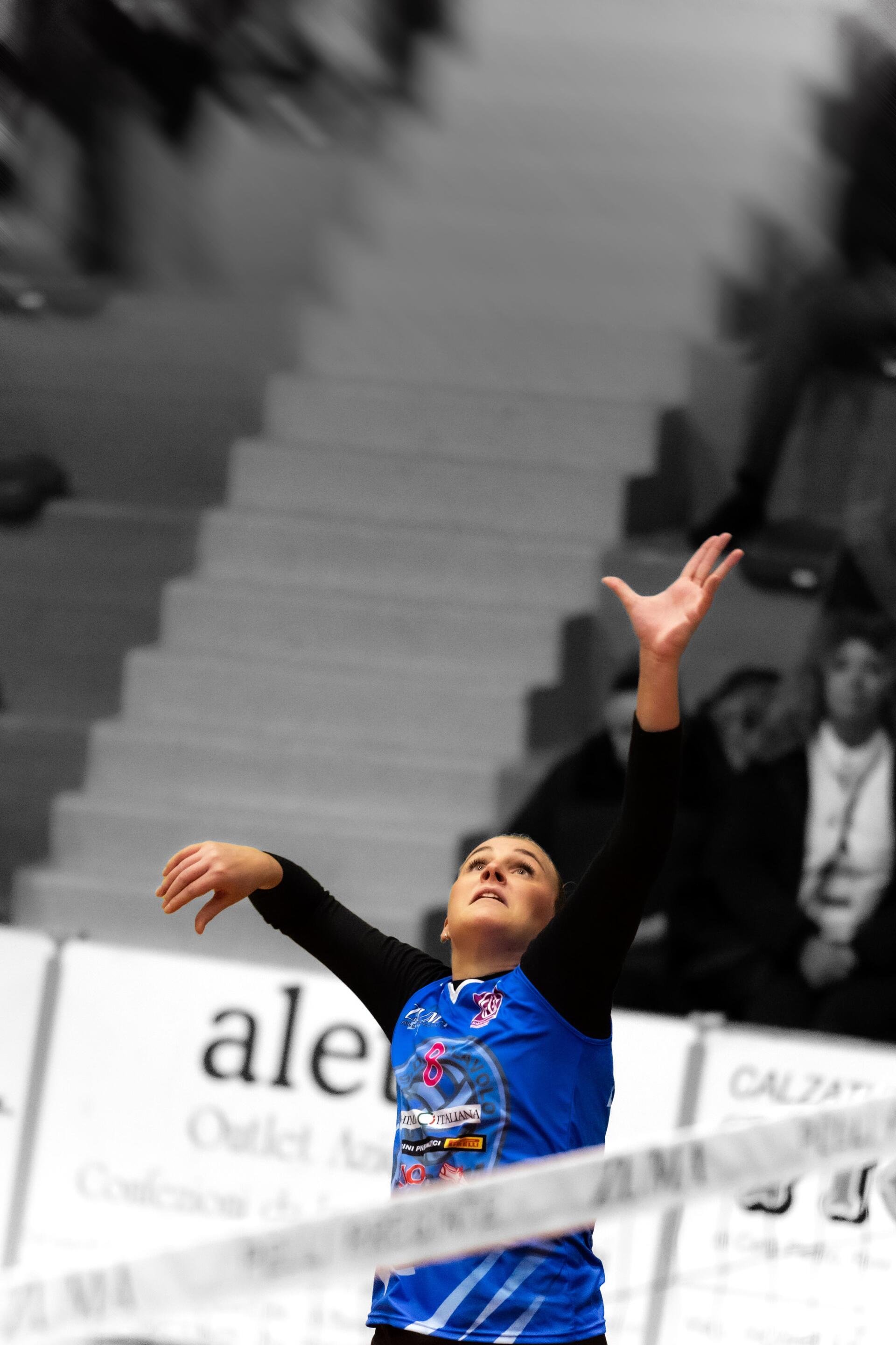 Download Sports Volleyball Phone Wallpaper