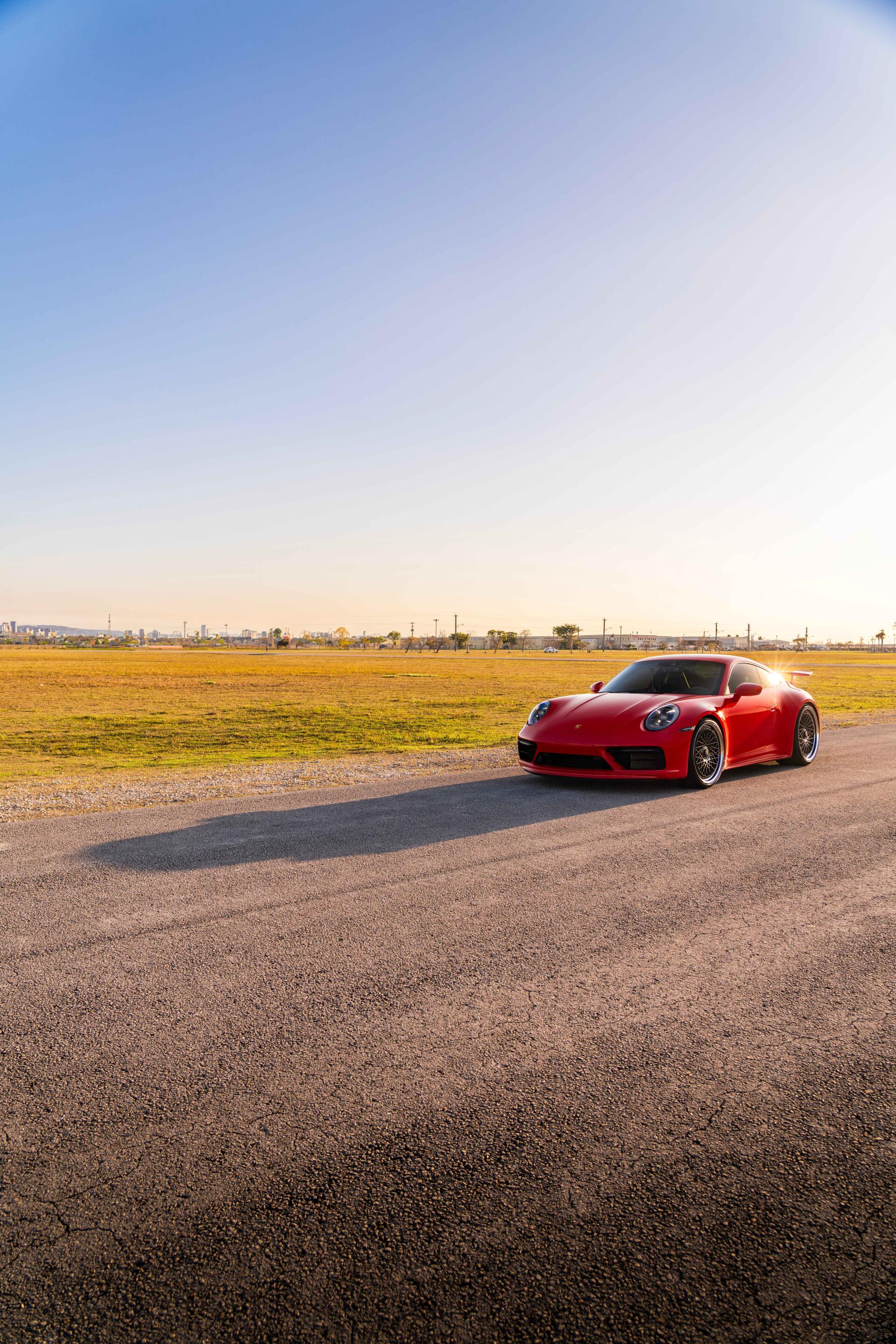 Download Car Porsche Porsche 992 GTS Phone Wallpaper