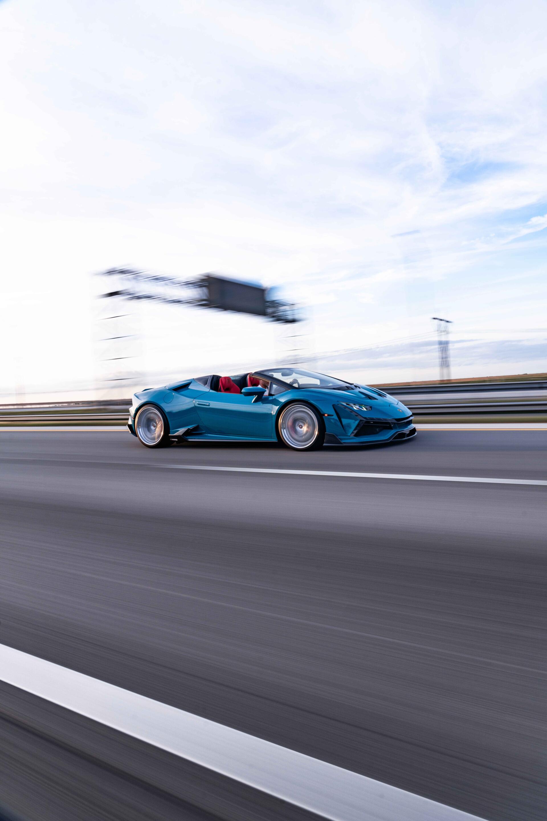 Download Car Lamborghini Lamborghini Huracan Evo Phone Wallpaper