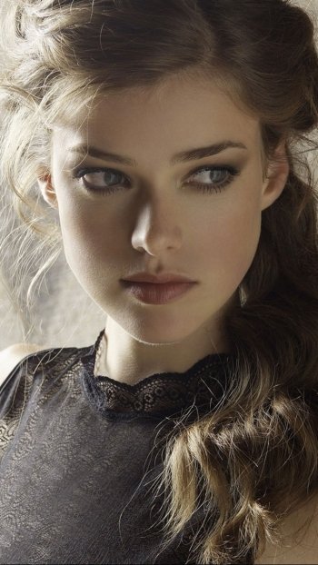 woman Julia Saner Phone Wallpaper