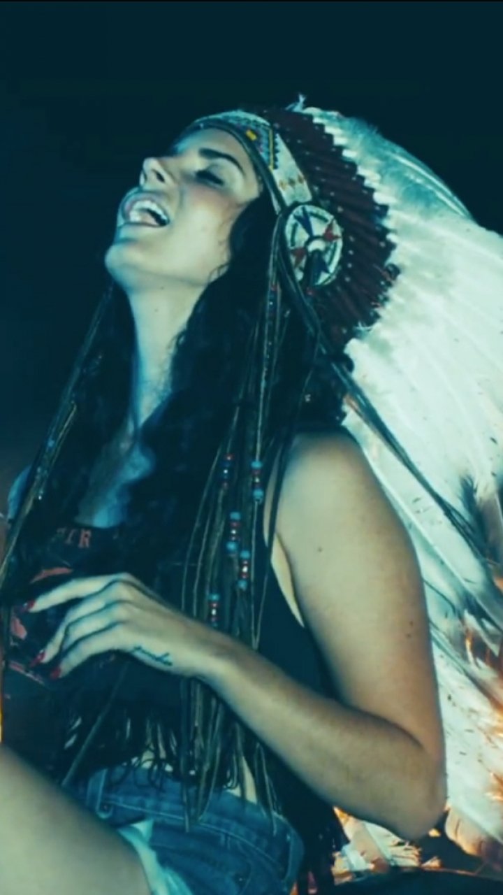 Download Music Lana Del Rey Phone Wallpaper