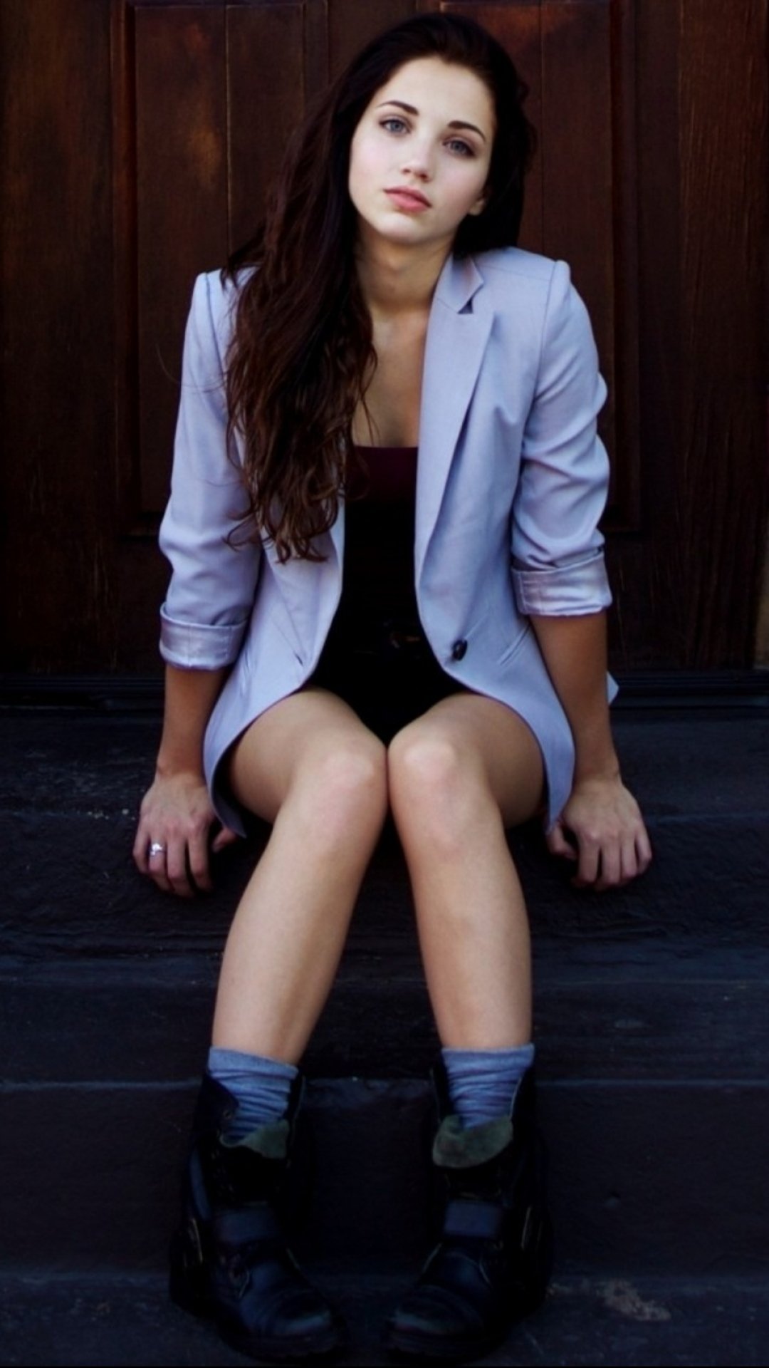 Download Boots Model Woman Emily Rudd Phone Wallpaper