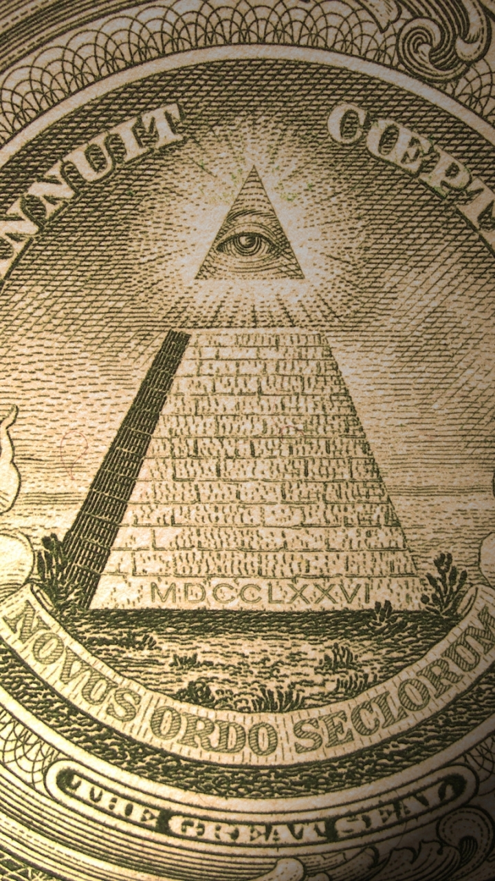 пирамиды на долларе