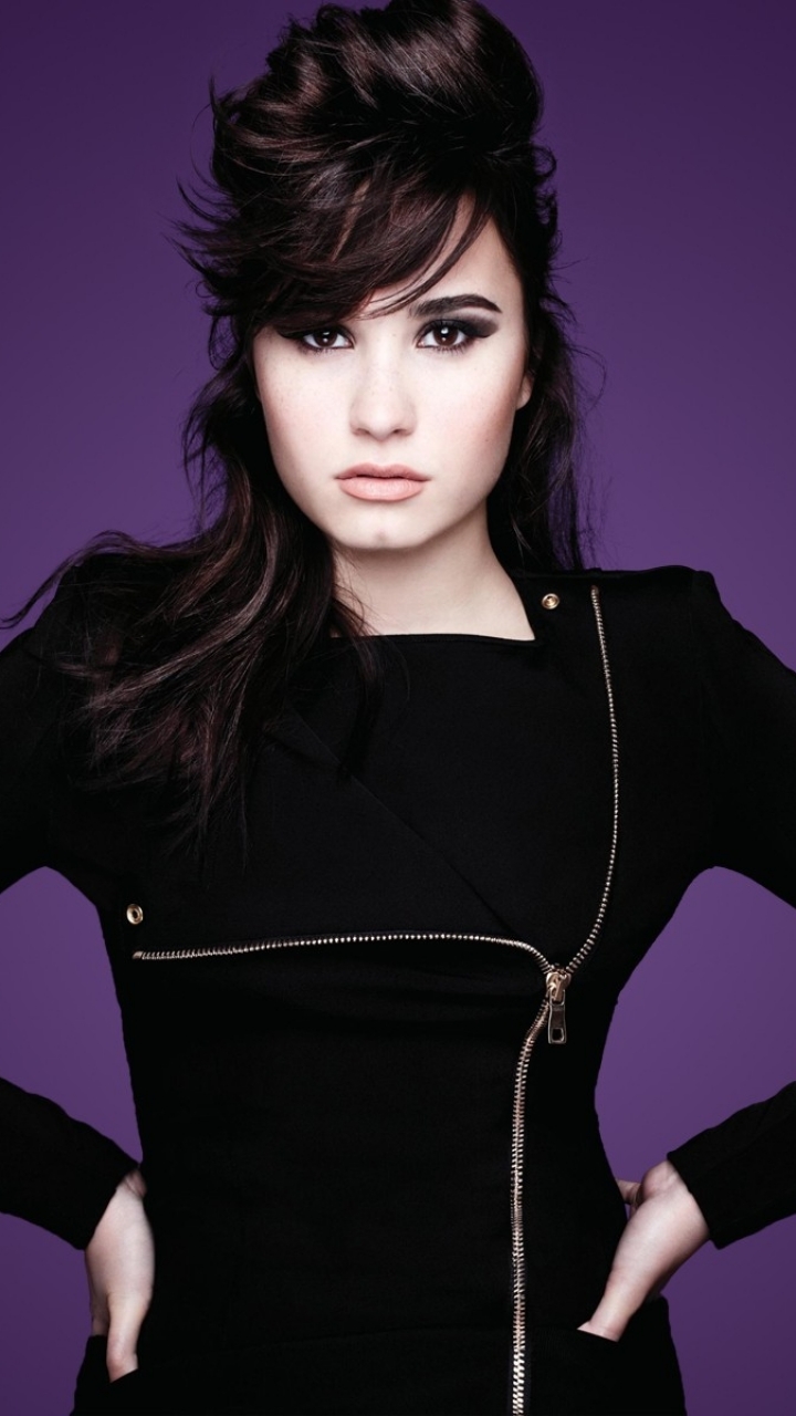 Demi Lovato Phone Wallpaper