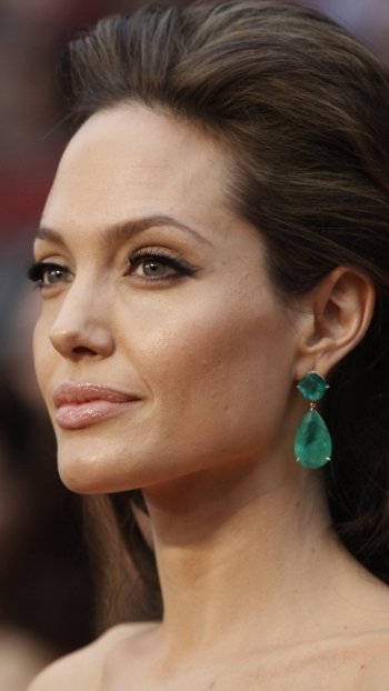 Celebrity Angelina Jolie Phone Wallpaper