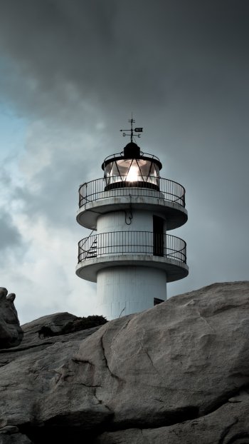 man made lighthouse Phone Wallpaper