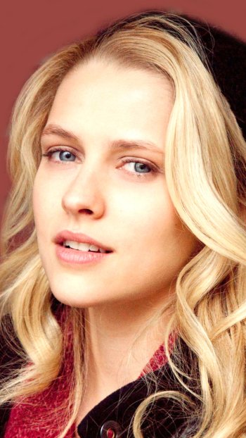 actress Australian Celebrity Teresa Palmer Phone Wallpaper