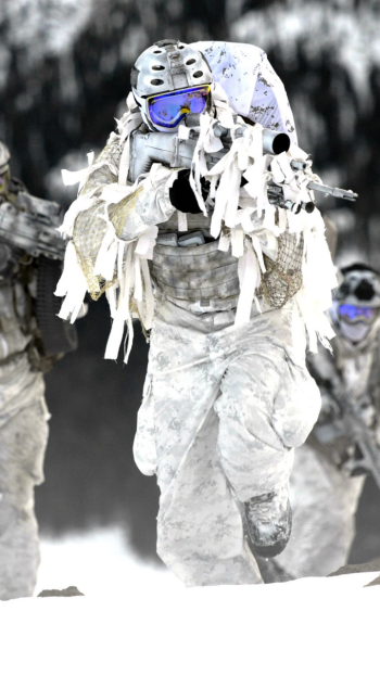 military soldier Phone Wallpaper