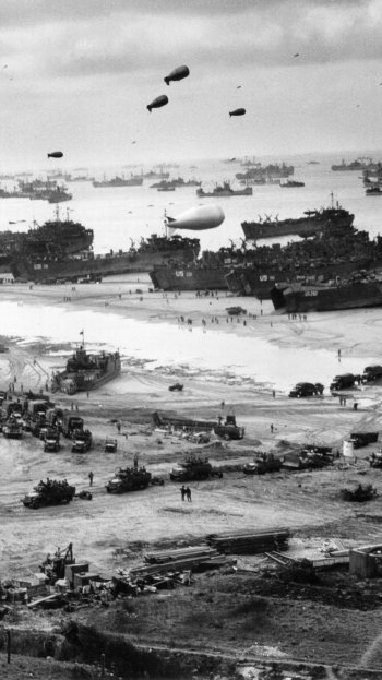  Operation Overlord