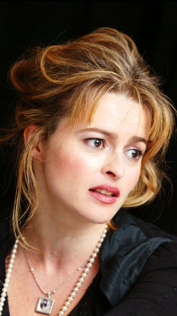 English actress Celebrity Helena Bonham Carter Phone Wallpaper