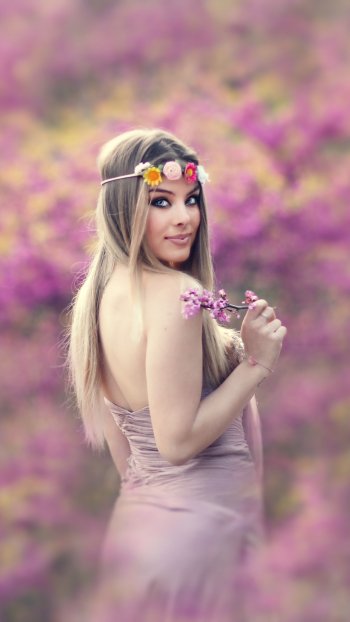 blonde blue eyes flower rear woman model Phone Wallpaper