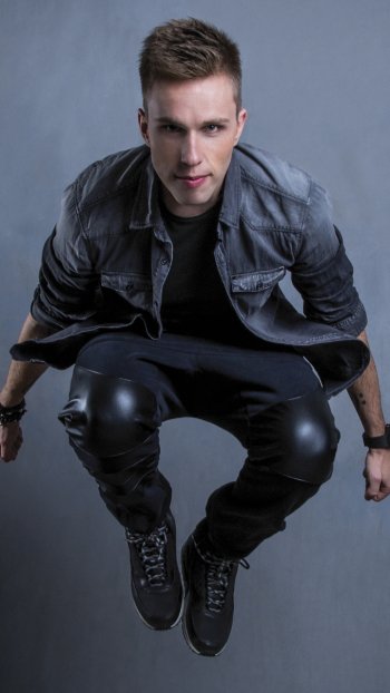 music DJ Nicky Romero Phone Wallpaper