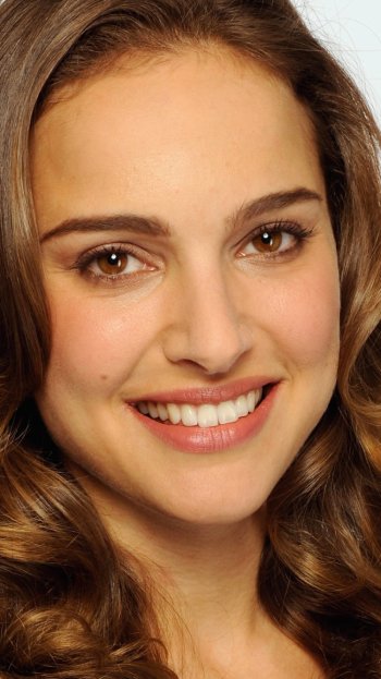 Celebrity Natalie Portman Phone Wallpaper