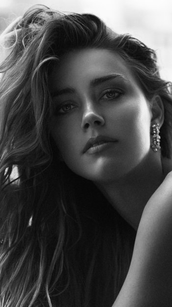 American Black & White earrings actress Celebrity Amber Heard Phone Wallpaper