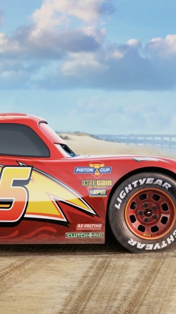  Lightning McQueen Cruz Ramirez