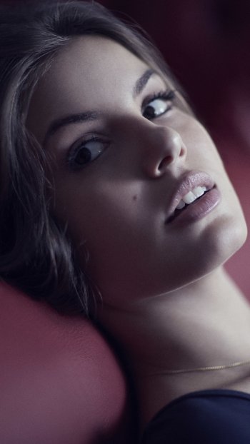 Brazilian actress model woman Camila Queiroz Phone Wallpaper
