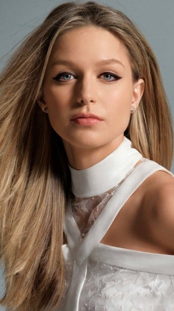 Celebrity Melissa Benoist Phone Wallpaper