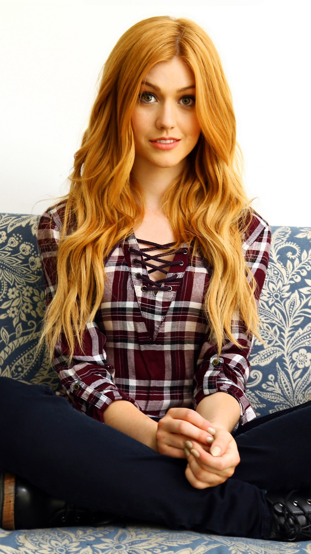 Katherine Mcnamara Phone Wallpaper - Mobile Abyss