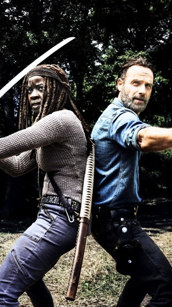 Rick Grimes Andrew Lincoln Michonne (The Walking Dead) Danai Gurira TV Show The Walking Dead Phone Wallpaper