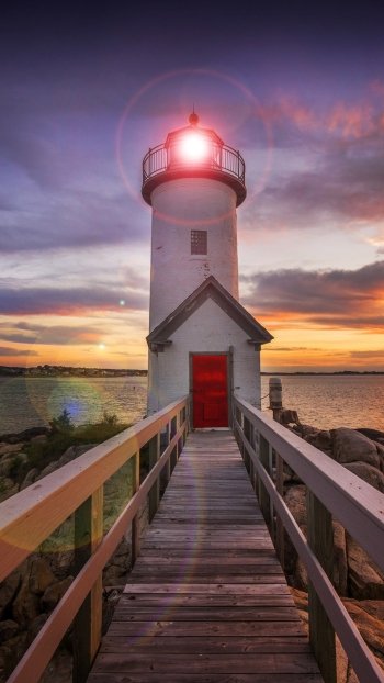 wood sky man made lighthouse Phone Wallpaper