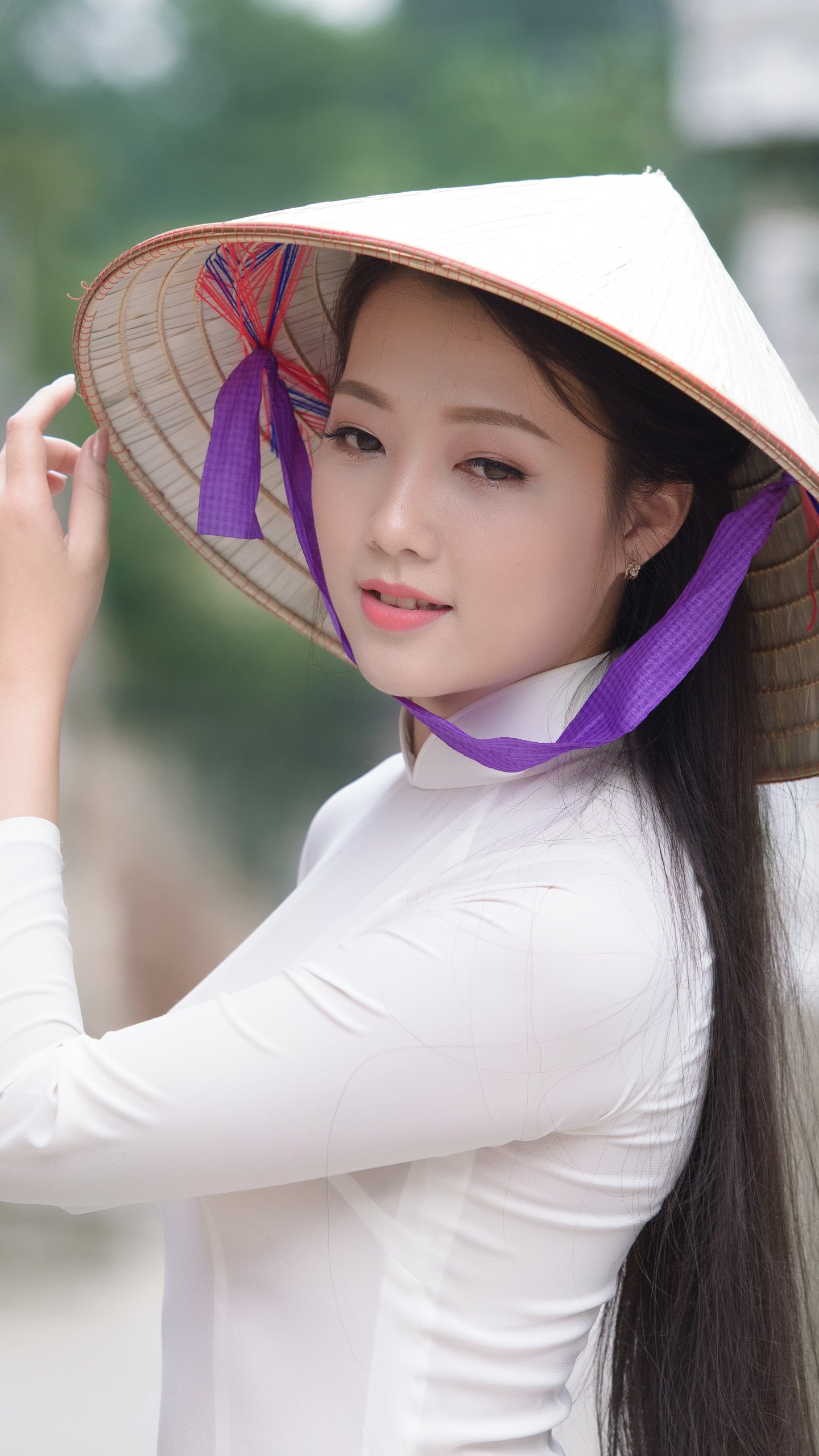 Download Bokeh Vietnamese Asian Conical Hat Ao Dai Woman Asian Phone Wallpaper