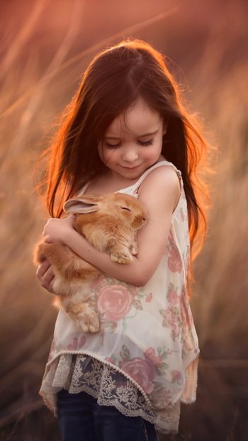 brunette rabbit photography child Phone Wallpaper