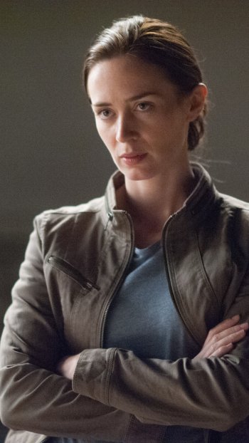 Emily Blunt movie Sicario Phone Wallpaper