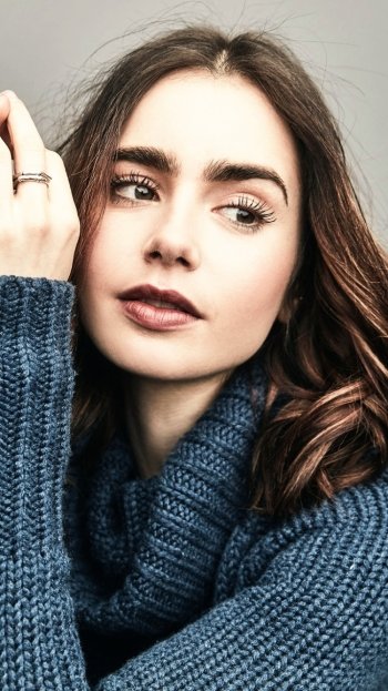 brunette English actress Celebrity Lily Collins Phone Wallpaper