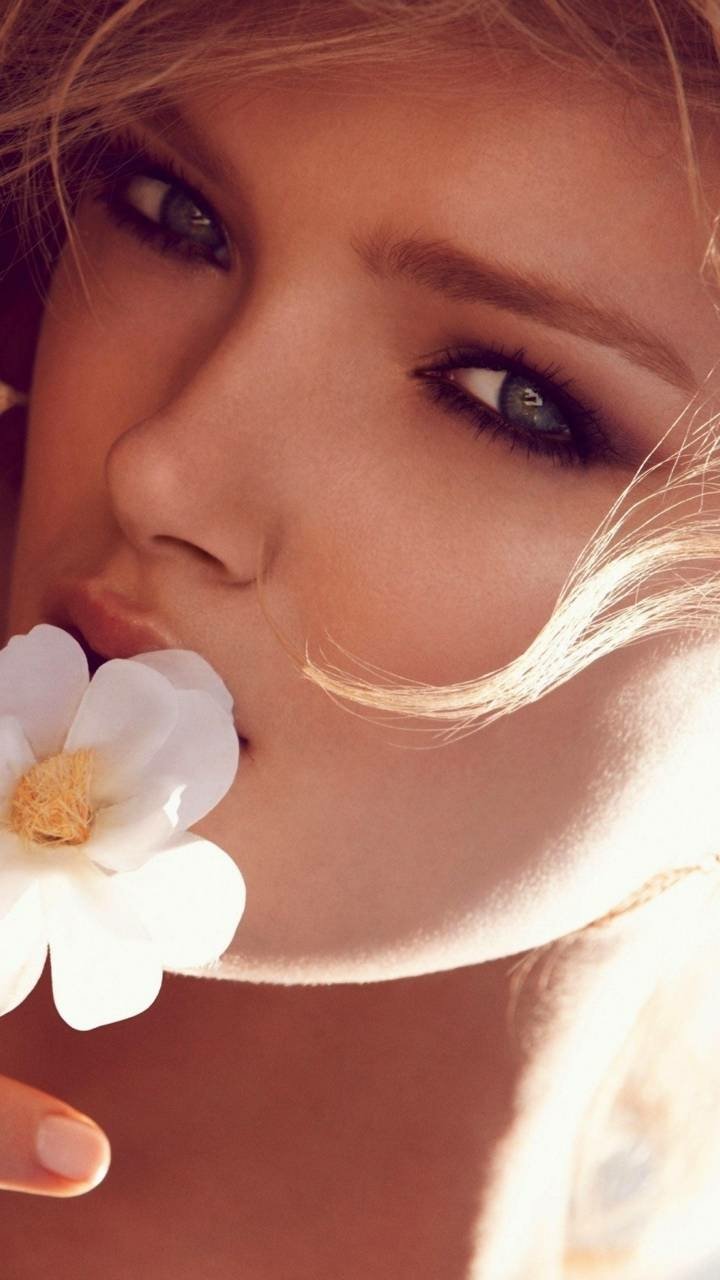 Download Flower Woman Face Phone Wallpaper