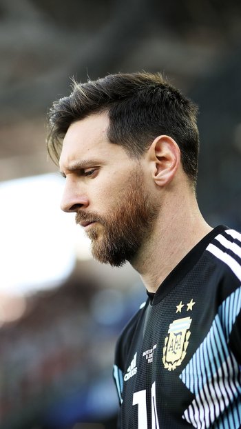 Argentinian soccer Lionel Messi Sports Phone Wallpaper