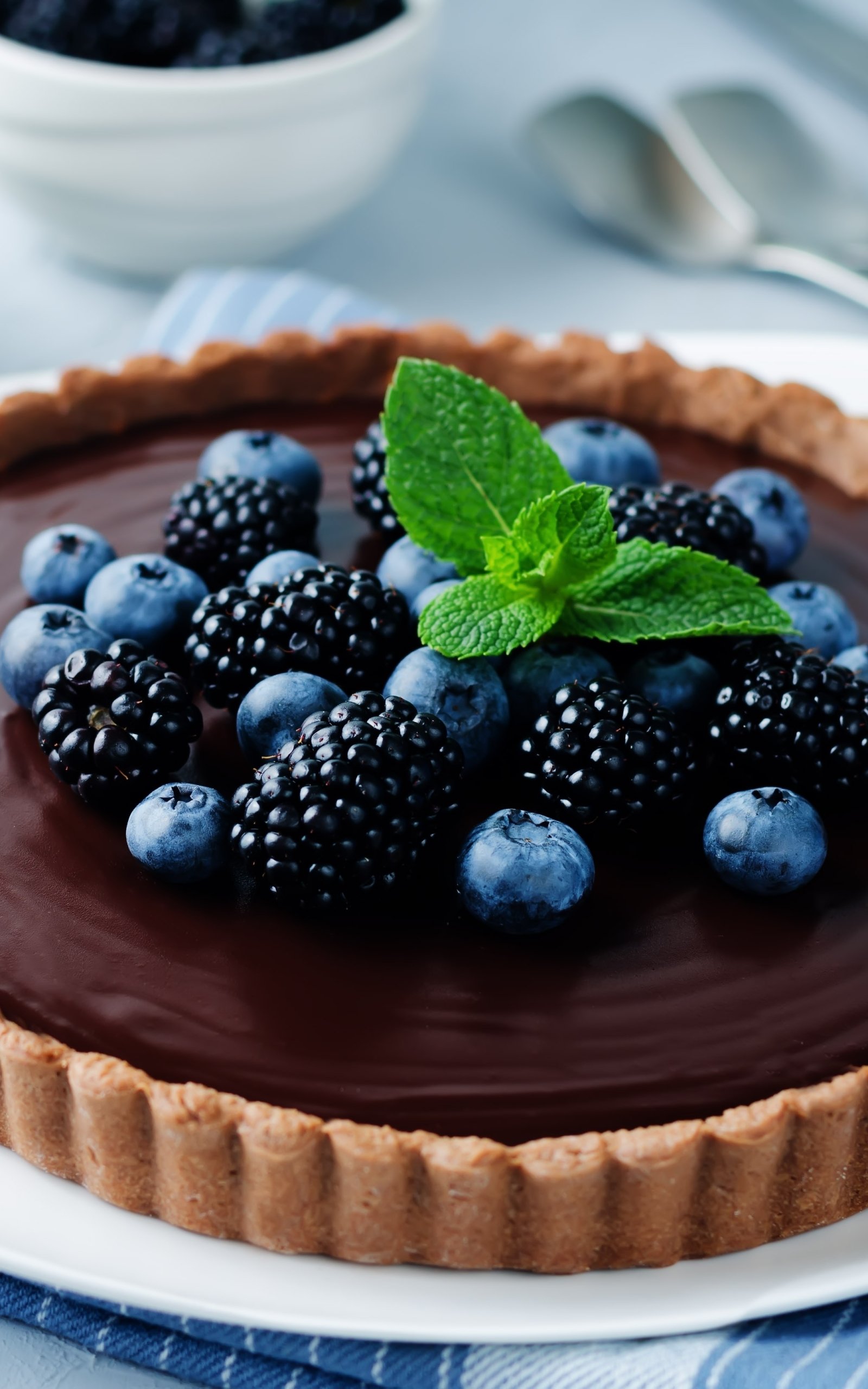 Download Tart Blueberry Blackberry Pastry Berry Fruit Chocolate Still Life Food Cake Phone Wallpaper