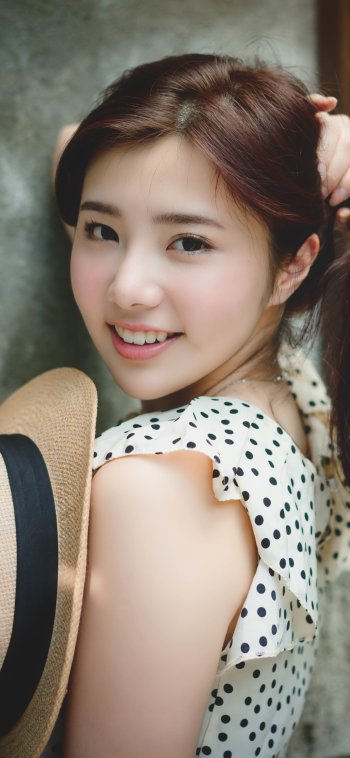 hat smile hair asian Taiwanese model woman Chén Sīyǐng Phone Wallpaper