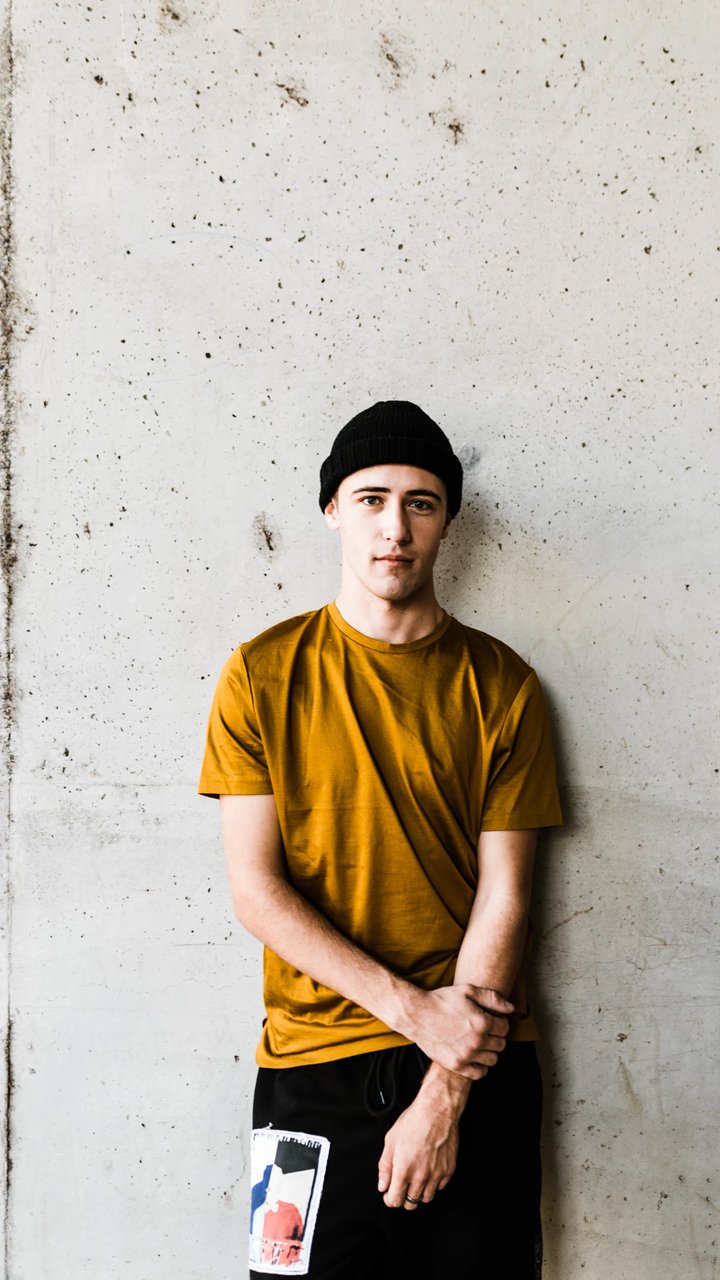 Download Man Model Phone Wallpaper