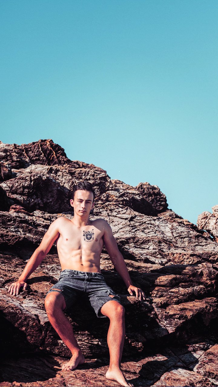 Download Tattoo Man Model Phone Wallpaper