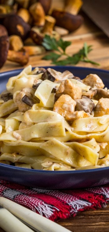 mushroom meal still life food pasta Phone Wallpaper