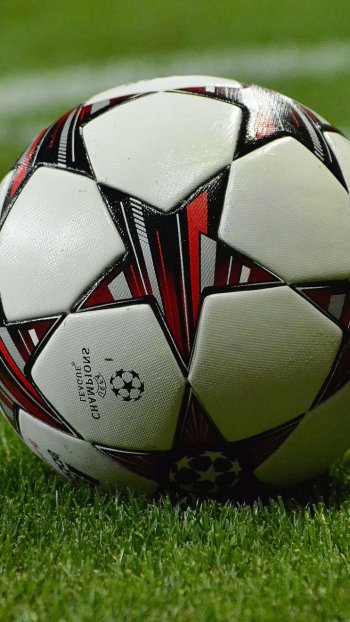 ball soccer Sports Phone Wallpaper
