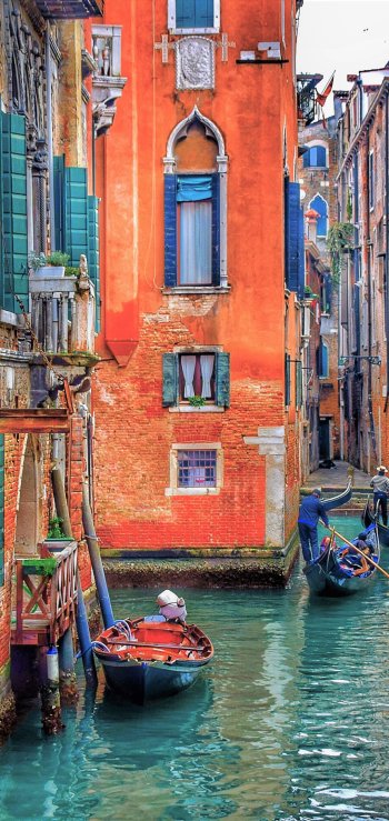  Gondolas in Venetian Canal