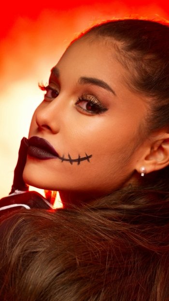  Pretty Ari