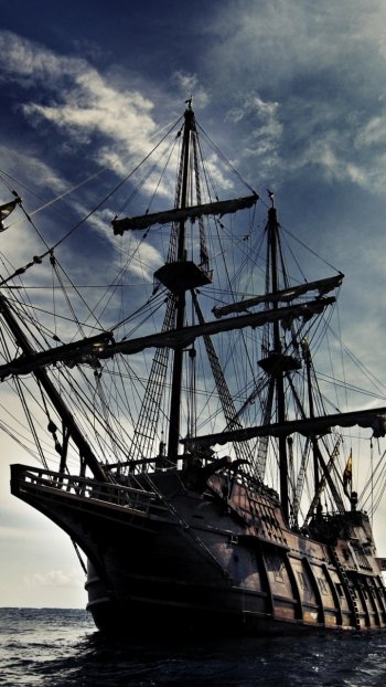 Black Pearl (Pirates Of The Caribbean) movie Pirates Of The Caribbean Phone Wallpaper