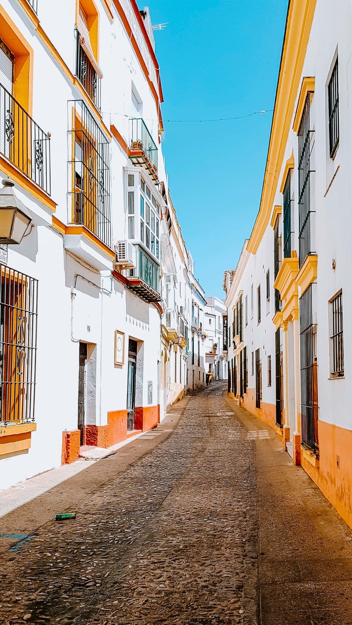 Download Street Man Made Alley Phone Wallpaper