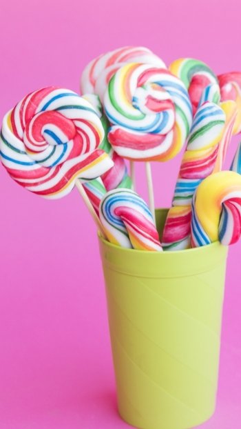 colors lollipop sweets food candy Phone Wallpaper
