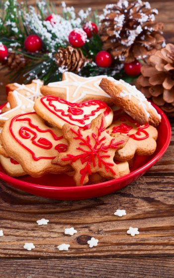 cookie pine cone christmas ornaments holiday Christmas Phone Wallpaper