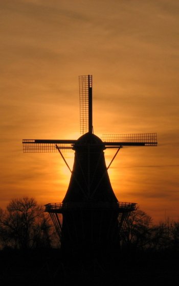 man made windmill Phone Wallpaper