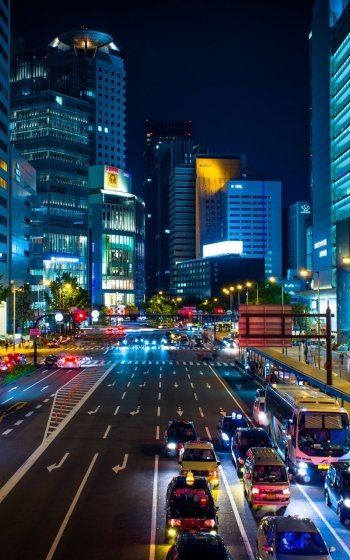 Japan night street man made Osaka Phone Wallpaper