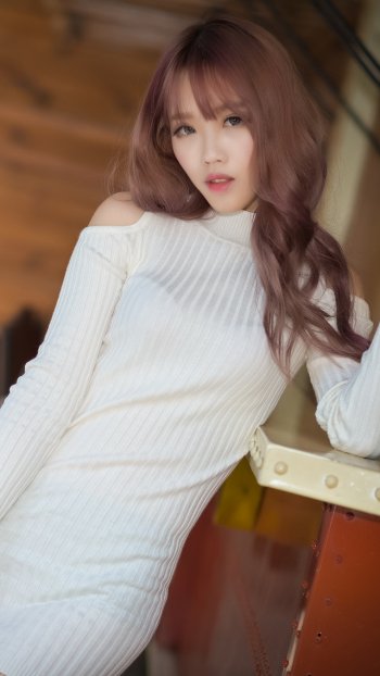 brunette model oriental woman asian Phone Wallpaper